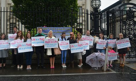 Calls for House of Commons vote to legalise abortion in Northern Ireland