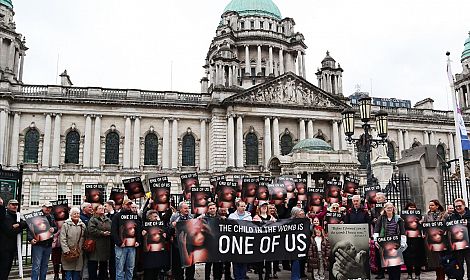 LIFE CHAIN commemorates 10,000 babies lost to abortion